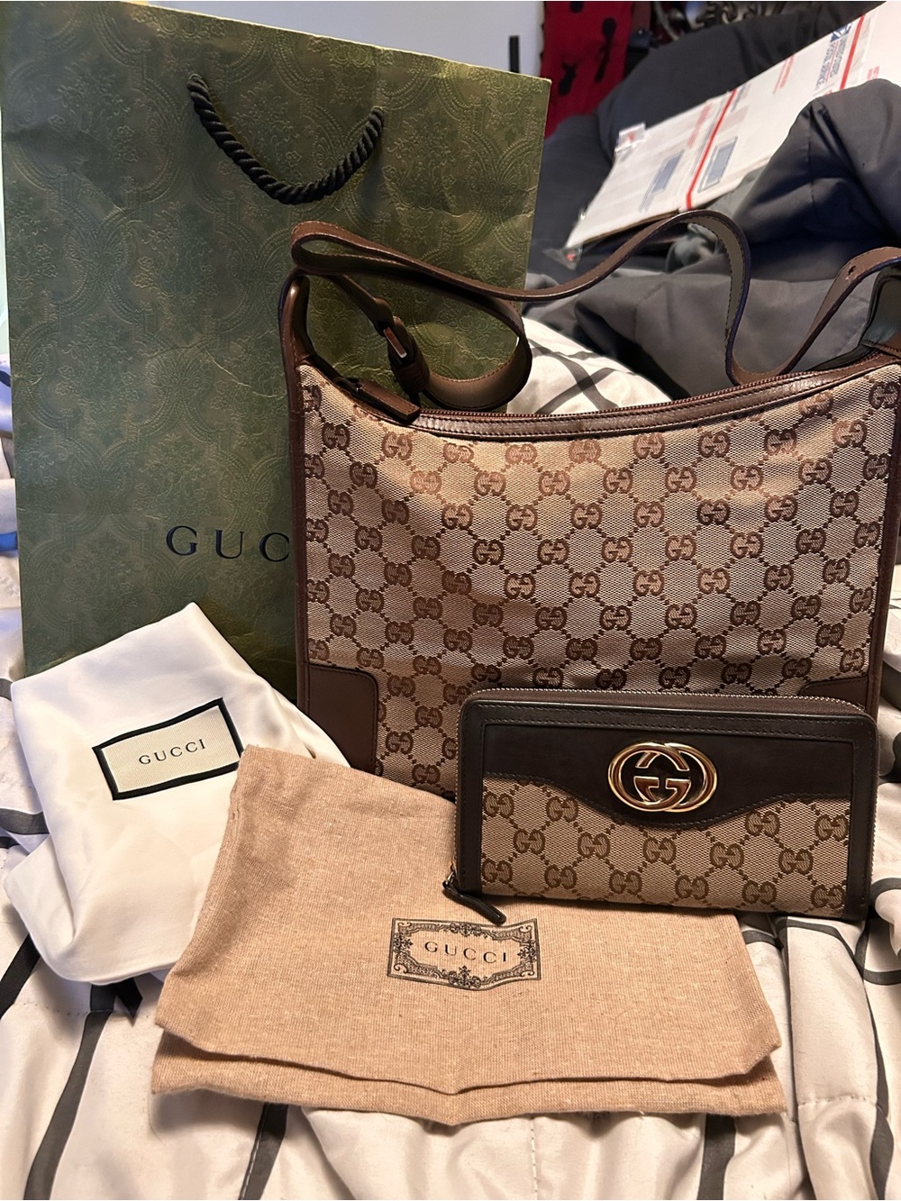 Gucci Beige/Brown GG Canvas Shoulder Bag with Wallet Firm great price for both